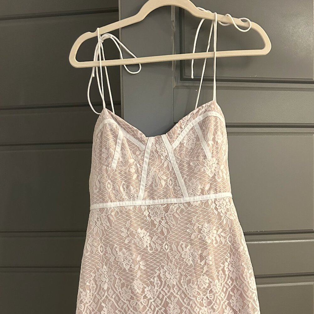 Superdown White Lace Mini Dress – Size M